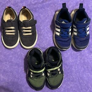 Toddler Boys Size 8 shoes